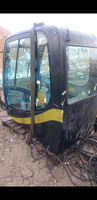 Дверь JCB (кабины) KHN1644, 6900/0516, 6900/0977, 6900/0517