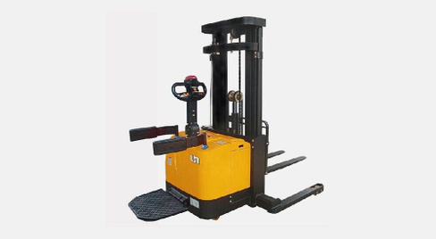 Ричтрак UN Forklift PS14-AZ1 UN000027