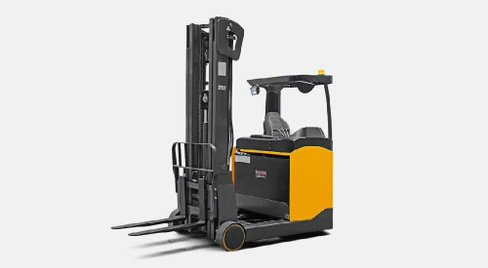 Ричтрак UN Forklift FBRS20-AZ1