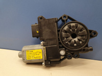Моторчик стеклоподъёмника передний правый для Hyundai i40 2011-2019 Б/У