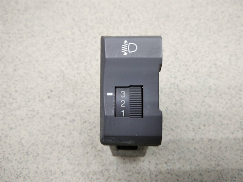 Кнопка корректора фар Kia Carens (FJ) 2002-2006 (УТ000198496) Оригинальный номер 0K2JA6649044